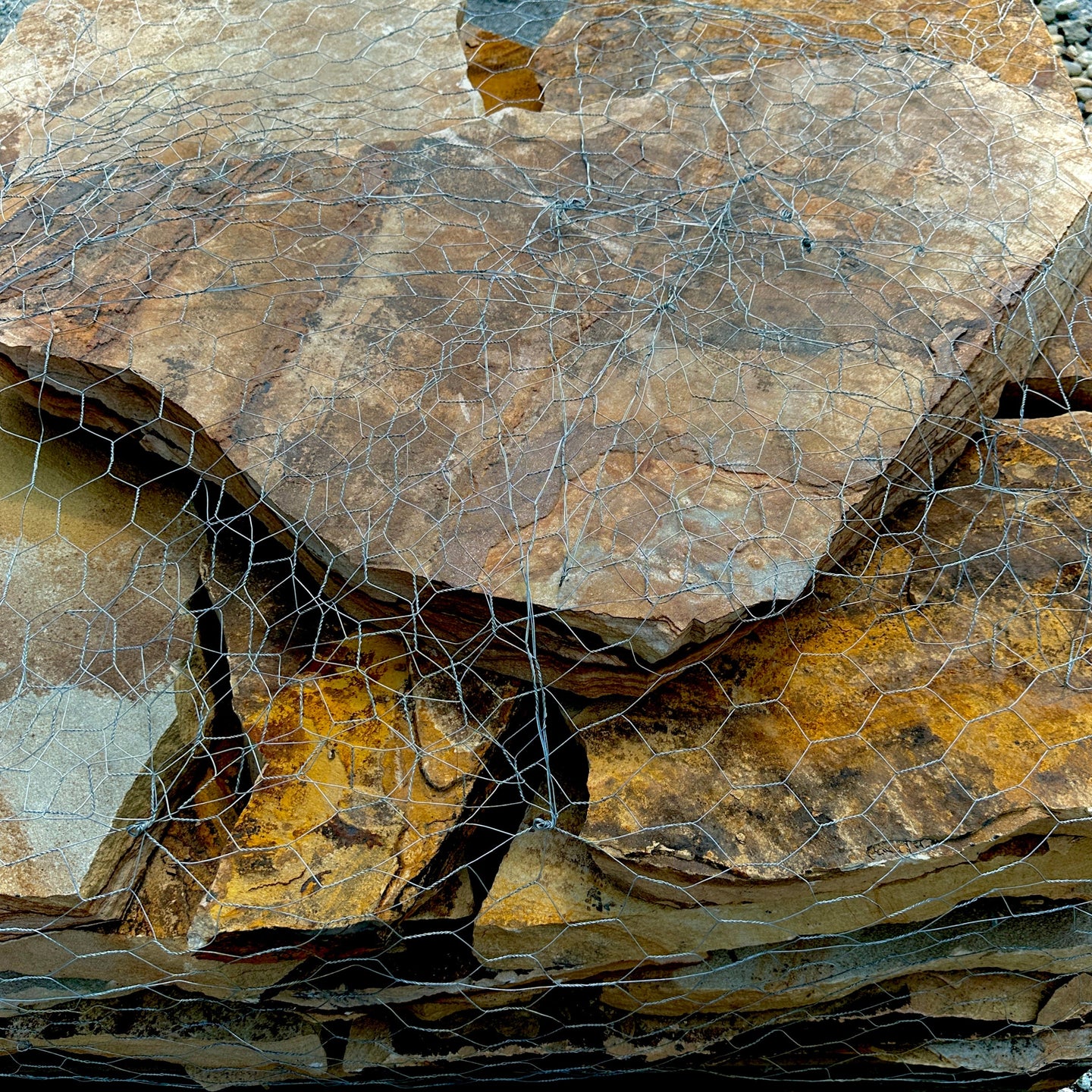 Brown Mountain Flagstone Thick